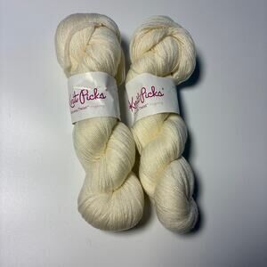 KnitPicks Yarn 2 Skein bundle White superwash wool nylon blend fingering weight